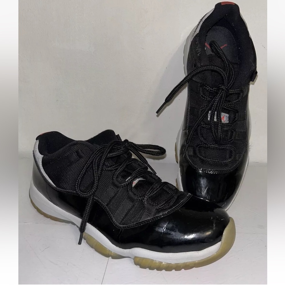 Size 10.5 Jordan 11 Retro Low 'Infrared 23' Size 10.5 528895-023 Used